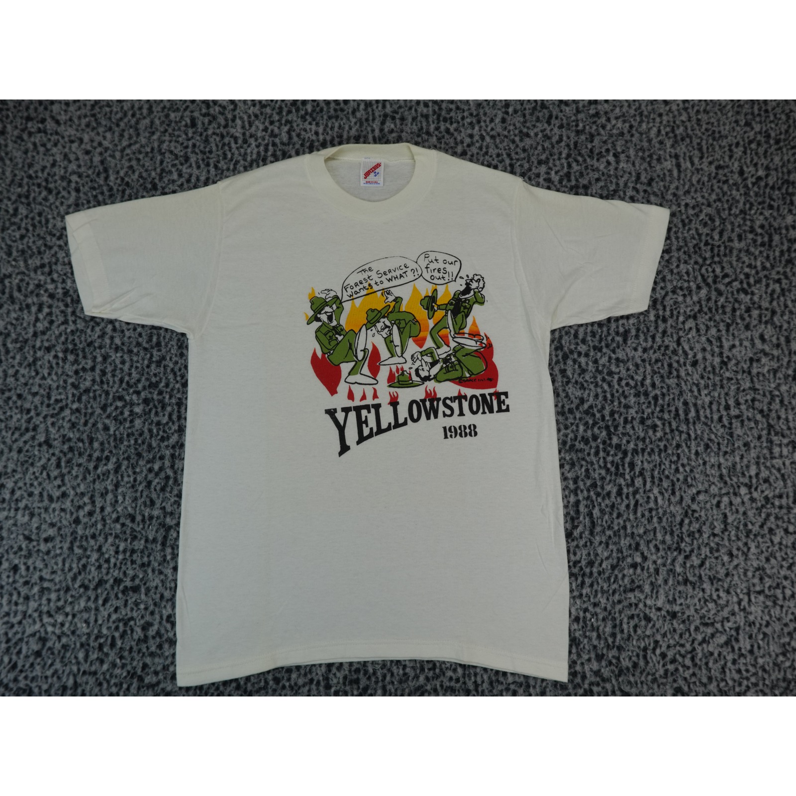 Vtg 1988 Yellowstone National Park Fire Jerzees T-Shirt Mens Medium Cream Usa